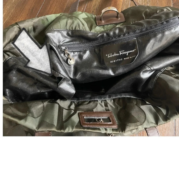 Salvatore Ferragamo logo tote bag - Picture 6 of 14